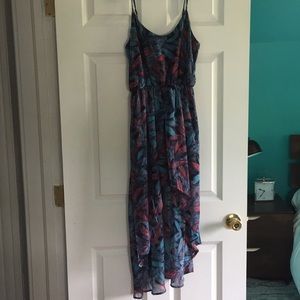 Hi-Lo flowing Maxi Dress